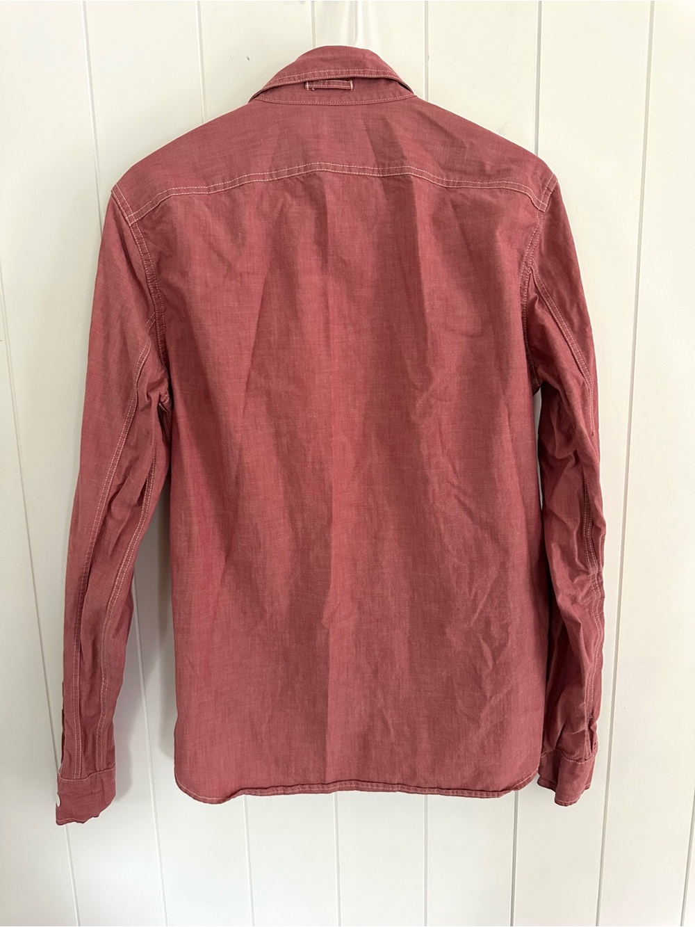 GAP Men's Button-Up Cotton Shirt in Salmon Color - Picture 4 of 8